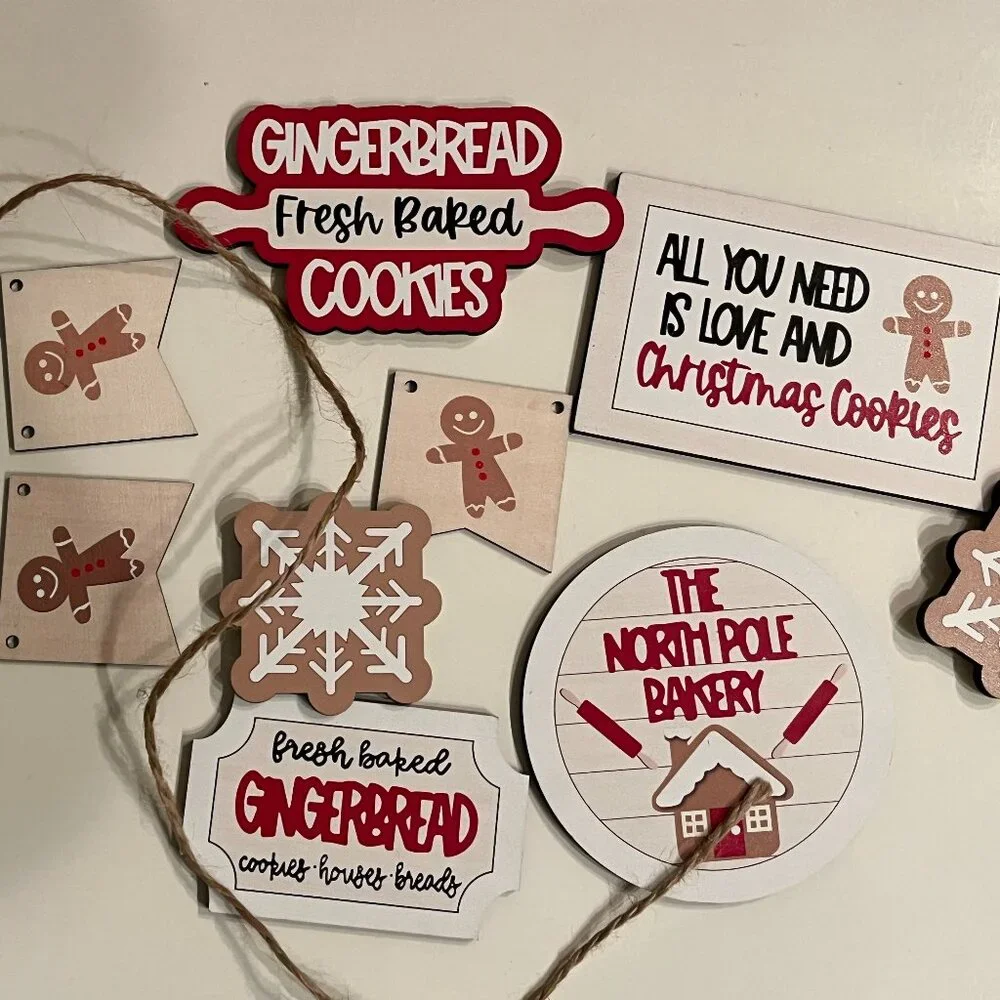 Christmas Gingerbread and cookie‎ Wood Table Top Decor and Gift Tags (new) (x/x)